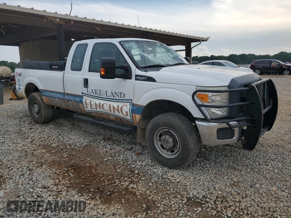 2013 Ford F-250 XL with VIN 1FT7X2B62DEA74472, listed as a Copart auction lot 57628995 with 224,256 mi miles and Salvage title. Bid and sale history available at DreamBid. Image 4.