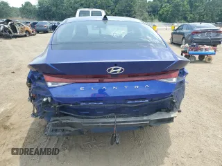2023 Hyundai Elantra SEL z VIN KMHLM4AG4PU585314, wystawiony jako Copart lot #60195145 z przebiegiem Nie podano mil oraz Szkoda całkowita • Salvage title. Historia ofert i sprzedaży dostępna na DreamBid. Obrazek 6.