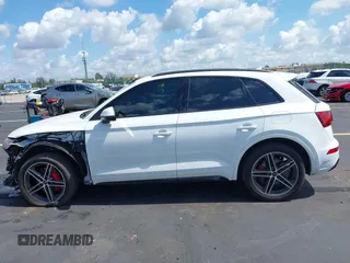2024 Audi Q5 S line Premium Plus with VIN WA1E2AFY4R2036143, listed as a IAAI auction lot 42309252 with 14,797 mi miles and . Bid and sale history available at DreamBid. Image 15.