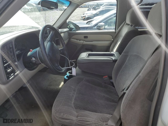 2001 Chevrolet Tahoe LS with VIN 1GNEK13TX1J290830, listed as a Copart auction lot 48331455 with 218,034 mi miles and Salvage Title. Bid and sale history available at carsss.com. Image 7.