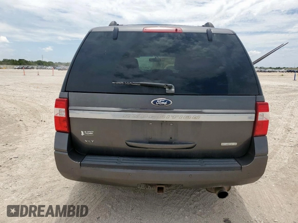 2015 Ford Expedition XLT z VIN 1FMJU1HTXFEF51170, wystawiony jako Copart lot #60340295 z przebiegiem 208 232 mil mil oraz Czysty tytuł • Clean title. Historia ofert i sprzedaży dostępna na DreamBid. Obrazek 6.