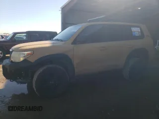 2008 Toyota Land Cruiser with VIN JTMHY05J385000263, listed as a Copart auction lot 87948085 with 347,634 mi miles and Salvage Title. Bid and sale history available at carsss.com. Image 1.