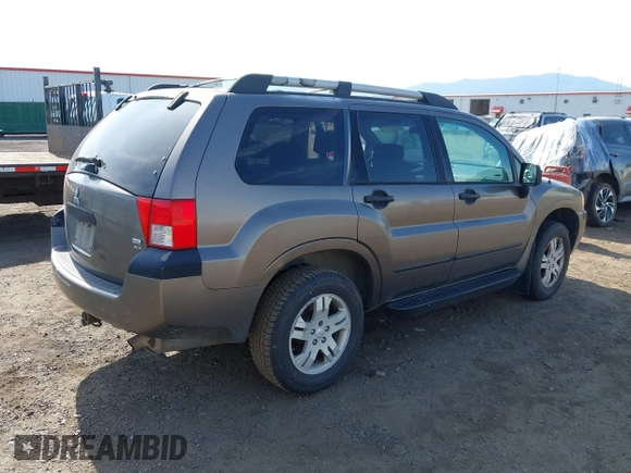 2005 Mitsubishi Endeavor LS with VIN 4A4MN21S75E007593, listed as a IAAI auction lot 42489979 with 198,294 mi miles and . Bid and sale history available at DreamBid. Image 4.