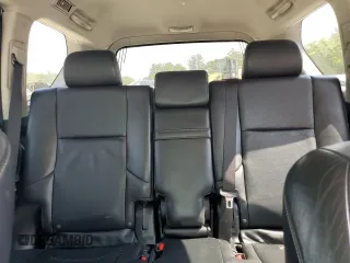2010 Lexus GX 460 z VIN JTJBM7FX4A5011627, wystawiony jako Copart lot #59955545 z przebiegiem 298 043 mil mil oraz Czysty tytuł • Clean title. Historia ofert i sprzedaży dostępna na DreamBid. Obrazek 10.