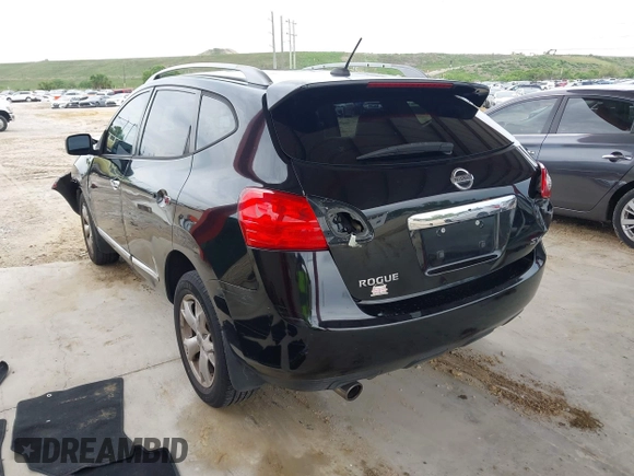 2011 Nissan Rogue SV z VIN JN8AS5MTXBW167258, wystawiony jako IAAI lot #42407984 z przebiegiem 184 878 mil mil oraz . Historia ofert i sprzedaży dostępna na DreamBid. Obrazek 3.