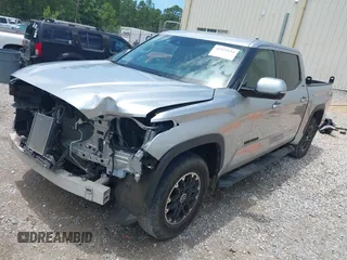2022 Toyota Tundra SR5 with VIN 5TFLA5AB3NX017848, listed as a IAAI auction lot 42429134 with 53,883 mi miles and . Bid and sale history available at DreamBid. Image 18.
