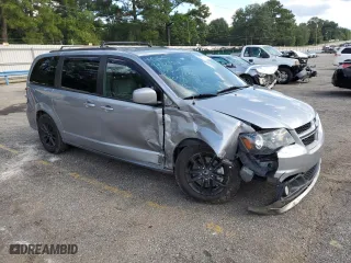 2019 Dodge Grand Caravan GT with VIN 2C4RDGEG3KR693911, listed as a Copart auction lot 71847894 with 130,541 mi miles and Salvage Title. Bid and sale history available at carsss.com. Image 4.