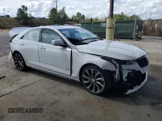 2022 Cadillac CT4-V z VIN 1G6DH5RL5N0115708, wystawiony jako Copart lot #73152354 z przebiegiem Nie podano mil oraz Tytuł czysty. Historia ofert i sprzedaży dostępna na DreamBid. Obrazek 4.