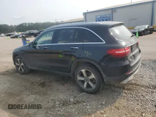 2019 Mercedes-Benz GLC 300 with VIN WDC0G4JB1KF589640, listed as a Copart auction lot 58908725 with 98,190 mi miles and Salvage title. Bid and sale history available at DreamBid. Image 2.