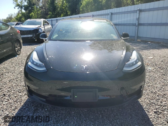 2020 Tesla Model 3 Standard Range Plus z VIN 5YJ3E1EA7LF606441, wystawiony jako Copart lot #53382915 z przebiegiem 56 113 mil mil oraz Szkoda całkowita • Salvage title. Historia ofert i sprzedaży dostępna na DreamBid. Obrazek 5.