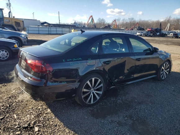 2018 Volkswagen Passat V6 GT with VIN 1VWJM7A3XJC036530, listed as a Copart auction lot 45624325 with 77,355 mi miles and Salvage Title. Bid and sale history available at carsss.com. Image 3.