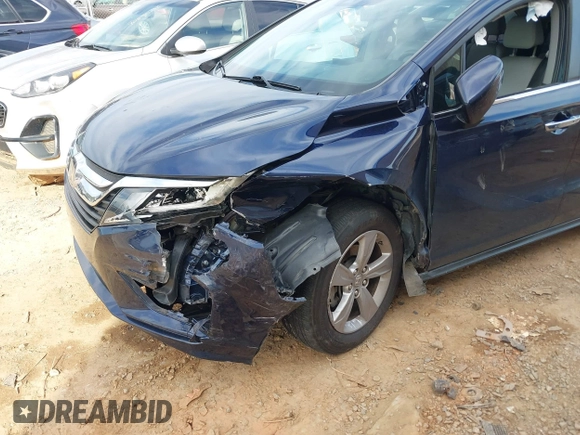 2019 Honda Odyssey EX-L with VIN 5FNRL6H72KB090503, listed as a IAAI auction lot 40958508 with 101,597 mi miles. Bid and sale history available at carsss.com. Image 6.
