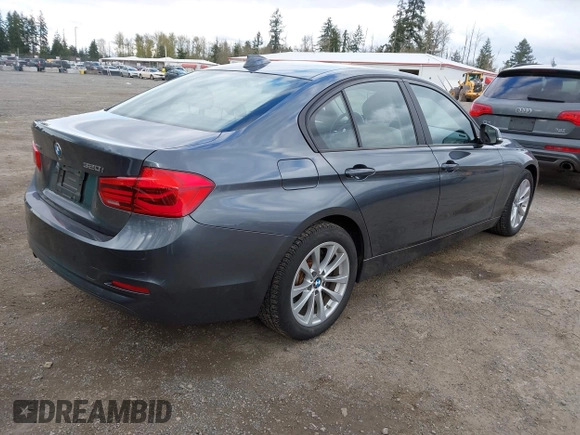 2018 BMW 3 Series 320i xDrive with VIN WBA8E5G53JNV03333, listed as a IAAI auction lot 42018275 with 45,950 mi miles. Bid and sale history available at carsss.com. Image 4.