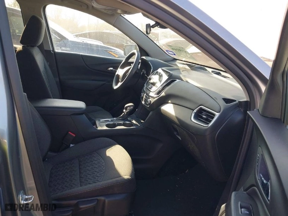 2024 Chevrolet Equinox LT with VIN 3GNAXKEGXRL216771, listed as a IAAI auction lot 41581408 with 29,813 mi miles. Bid and sale history available at carsss.com. Image 5.