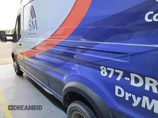 2019 Ford Transit with VIN 1FTBF4XV4KKB04661, listed as a IAAI auction lot 42466453 with 121,161 mi miles and . Bid and sale history available at DreamBid. Image 1.