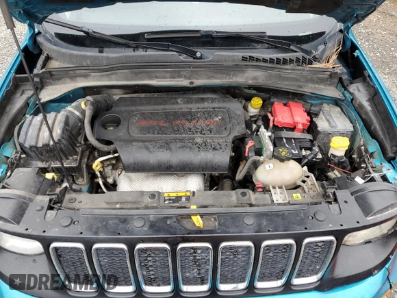 2020 Jeep Renegade Sport with VIN ZACNJAAB1LPM01724, listed as a Copart auction lot 50780035 with 102,140 mi miles and Clean Title. Bid and sale history available at carsss.com. Image 12.