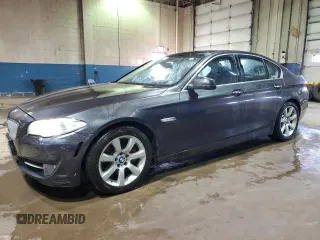 2013 BMW 5 Series 550i xDrive with VIN WBAFU9C57DDY71564, listed as a Copart auction lot 48030035 with 115,040 mi miles and Clean Title. Bid and sale history available at carsss.com. Image 1.