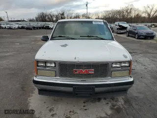 1998 Chevrolet C/K 1500 with VIN 2GCEC19R7W1113042, listed as a Copart auction lot 83655164 with 148,188 mi miles and Salvage Title. Bid and sale history available at carsss.com. Image 5.