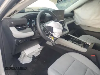 2025 Ford Explorer Platinum with VIN 1FMWK8HC5SGA65983, listed as a Copart auction lot 49856645 with 3,870 mi miles and Salvage title. Bid and sale history available at DreamBid. Image 7.