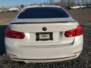 2017 BMW 3 Series 330i with VIN WBA8B9C57HK675589, listed as a Copart auction lot 43075315 with 89,016 mi miles and Salvage Title. Bid and sale history available at carsss.com. Image 6.