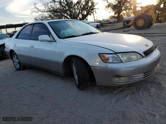 1997 Lexus ES 300 Luxury Sport Sdn with VIN JT8BF22G7V5003631, listed as a Copart auction lot 75107744 with 318,138 mi miles and Salvage Title. Bid and sale history available at carsss.com. Image 4.