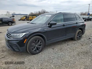 2024 Volkswagen Tiguan SE with VIN 3VV2B7AX5RM052372, listed as a Copart auction lot 51026015 with 27,557 mi miles and Salvage title. Bid and sale history available at DreamBid. Image 1.