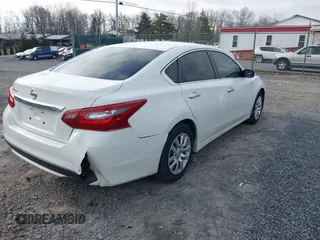 2018 Nissan Altima SV with VIN 1N4AL3APXJC283683, listed as a IAAI auction lot 41515458 with 141,937 mi miles and . Bid and sale history available at carsss.com. Image 4.