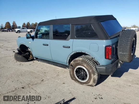 2022 Ford Bronco with VIN 1FMDE5DH5NLA97519, listed as a Copart auction lot 81093884 with 32,166 mi miles and Salvage Title. Bid and sale history available at DreamBid. Image 2.