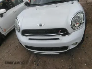 2015 MINI Cooper Countryman S with VIN WMWZC5C51FWP48214, listed as a IAAI auction lot 42102174 with 181,917 mi miles. Bid and sale history available at carsss.com. Image 6.