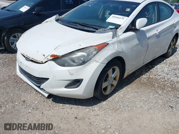 2011 Hyundai Elantra GLS with VIN 5NPDH4AE2BH045135, listed as a IAAI auction lot 39955171 with 209,116 mi miles. Bid and sale history available at carsss.com. Image 2.