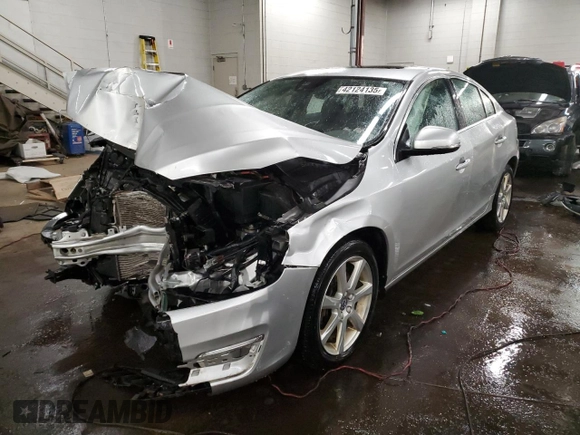 2016 Volvo S60 T5 Premier with VIN YV1612TK0G2390624, listed as a Copart auction lot 42124135 with 132,613 mi miles and Salvage Title. Bid and sale history available at carsss.com. Image 1.