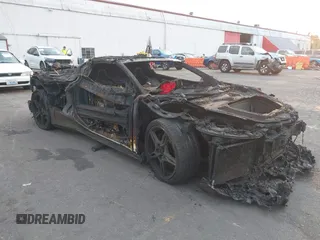 2023 Chevrolet Corvette 2LT z VIN 1G1YB2D42P5117591, wystawiony jako IAAI lot #40038011 z przebiegiem 4 000 mil mil oraz . Historia ofert i sprzedaży dostępna na DreamBid. Obrazek 1.