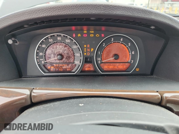 2008 BMW 7 Series 750Li with VIN WBAHN83568DT78626, listed as a Copart auction lot 60956495 with 87,600 mi miles and Clean title. Bid and sale history available at DreamBid. Image 9.