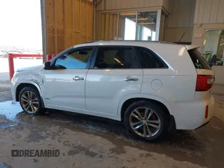 2014 Kia Sorento SX Limited with VIN 5XYKWDA72EG438837, listed as a IAAI auction lot 41413408 with 180,904 mi miles. Bid and sale history available at carsss.com. Image 14.