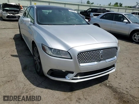 2017 Lincoln Continental Reserve z VIN 1LN6L9RP1H5614507, wystawiony jako Copart lot #56222035 z przebiegiem 87 689 mil mil oraz Szkoda całkowita • Salvage title. Historia ofert i sprzedaży dostępna na DreamBid. Obrazek 13.