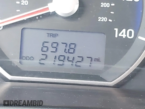 2010 Hyundai Santa Fe GLS z VIN 5NMSG3AB4AH336922, wystawiony jako IAAI lot #42196185 z przebiegiem 219 427 mil mil oraz . Historia ofert i sprzedaży dostępna na DreamBid. Obrazek 15.