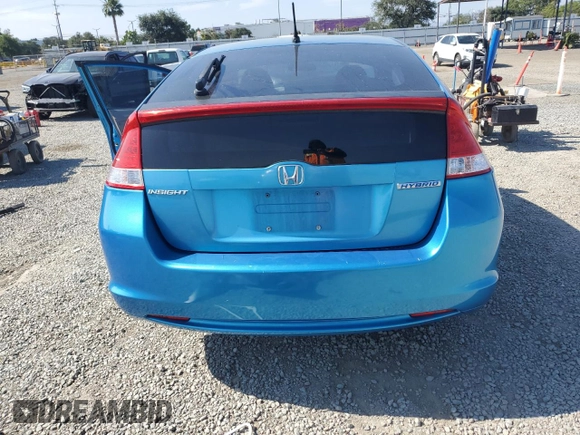 2010 Honda Insight EX with VIN JHMZE2H75AS006595, listed as a Copart auction lot 61078695 with 158,838 mi miles and Salvage title. Bid and sale history available at DreamBid. Image 6.