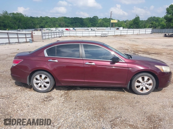 2009 Honda Accord EX-L with VIN 1HGCP36809A026761, listed as a IAAI auction lot 42163300 with 173,652 mi miles and . Bid and sale history available at DreamBid. Image 12.