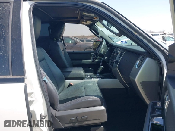 2014 Ford Expedition Limited with VIN 1FMJU1K50EEF00592, listed as a IAAI auction lot 41828325 with 184,030 mi miles and . Bid and sale history available at DreamBid. Image 5.