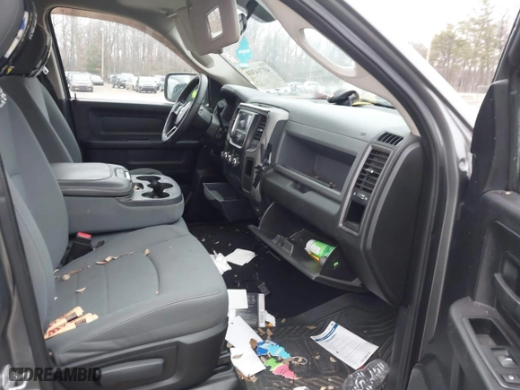 2013 Ram 1500 Tradesman with VIN 1C6RR7FTXDS591866, listed as a IAAI auction lot 41714303 with 1 mi miles. Bid and sale history available at carsss.com. Image 5.