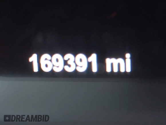 2017 Ram 2500 SLT with VIN 3C6UR5DL7HG713727, listed as a IAAI auction lot 41674198 with 169,391 mi miles and . Bid and sale history available at DreamBid. Image 16.