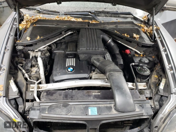 2009 BMW X5 30i with VIN 5UXFE43529L270383, listed as a Copart auction lot 81898284 with 200,233 mi miles and Salvage Title. Bid and sale history available at carsss.com. Image 11.