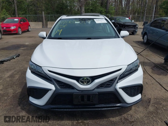 2023 Toyota Camry SE with VIN 4T1G11AK7PU771765, listed as a IAAI auction lot 42060929 with 39,407 mi miles and . Bid and sale history available at DreamBid. Image 12.