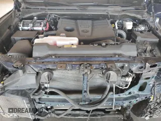 2022 Toyota Tundra SR5 with VIN 5TFLA5DB3NX028618, listed as a Copart auction lot 61807005 with 9,797 mi miles and Salvage title. Bid and sale history available at DreamBid. Image 11.