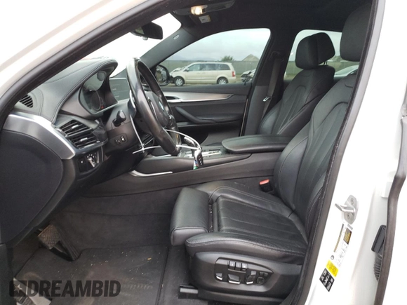 2018 BMW X6 xDrive50i with VIN 5UXKU6C51J0W38863, listed as a Copart auction lot 73083632 with 59,290 mi miles. Bid and sale history available at carsss.com. Image 7.