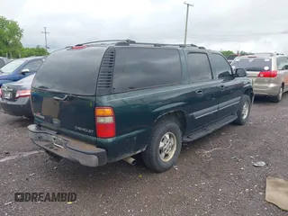 2002 Chevrolet Suburban LT with VIN 1GNEC16ZX2J248205, listed as a IAAI auction lot 42188458 with 343,846 mi miles and . Bid and sale history available at DreamBid. Image 4.