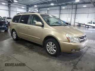 2006 Kia Sedona LX with VIN KNDMB233666082464, listed as a Copart auction lot 69070644 with 244,445 mi miles and Salvage Title. Bid and sale history available at carsss.com. Image 4.