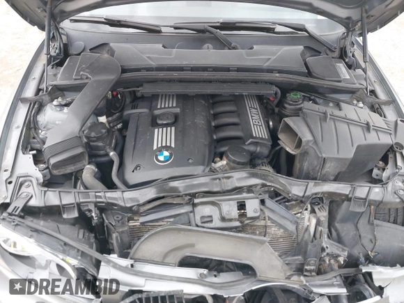 2010 BMW 1 Series 128i with VIN WBAUP9C52AVL89282, listed as a IAAI auction lot 41787668 with 152,976 mi miles and . Bid and sale history available at DreamBid. Image 10.