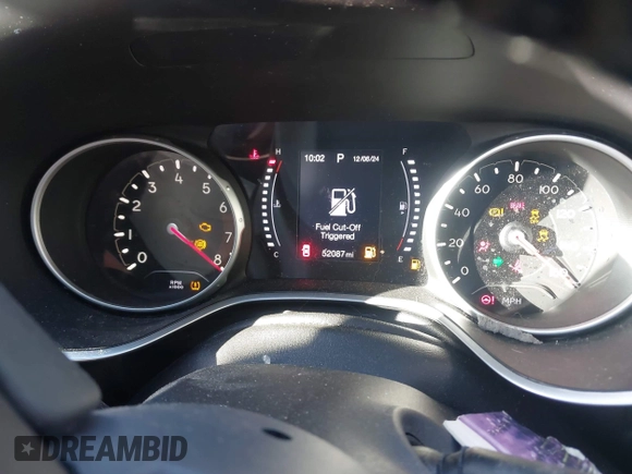 2018 Jeep Compass Latitude with VIN 3C4NJDBB3JT314058, listed as a IAAI auction lot 41012521 with 52,087 mi miles. Bid and sale history available at carsss.com. Image 7.
