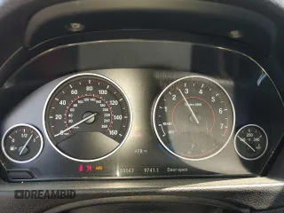 2018 BMW 4 Series 430i xDrive z VIN WBA4Z3C58JEC48985, wystawiony jako Copart lot #60398875 z przebiegiem 65 643 mil mil oraz Szkoda całkowita • Salvage title. Historia ofert i sprzedaży dostępna na DreamBid. Obrazek 9.